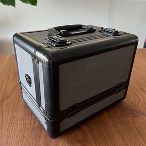 MAC Cosmetics Professional Makeup Train Case